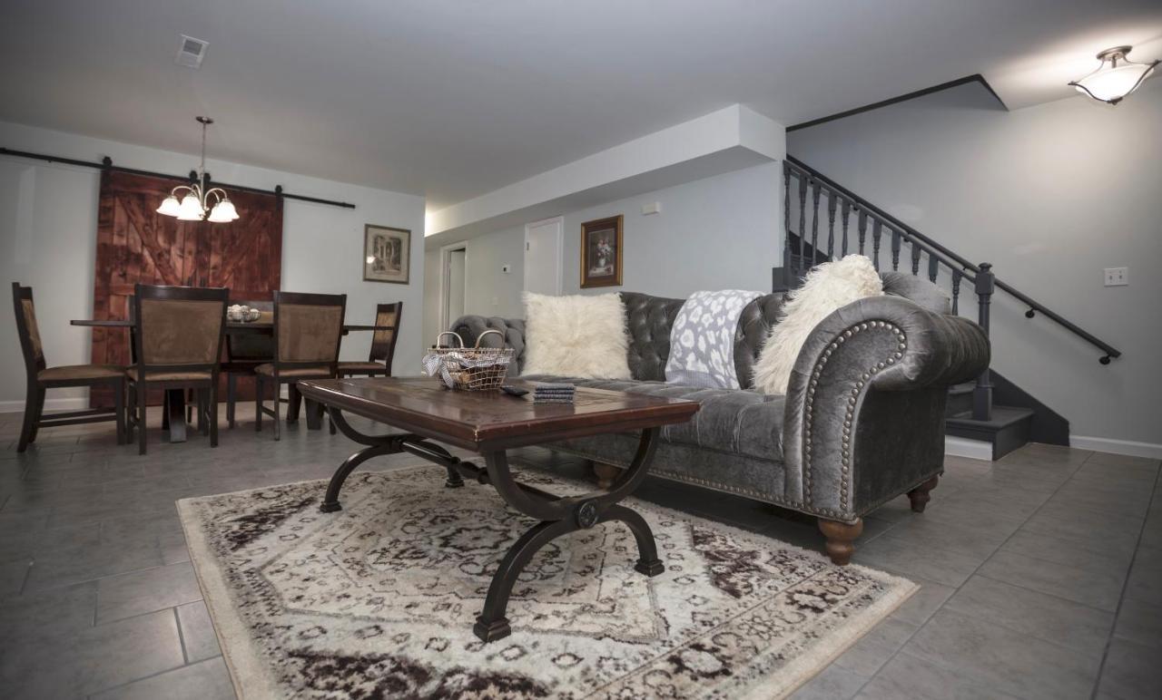 Elegant 3 Bedroom Apt With Free Parking And Balcony Nashville Buitenkant foto